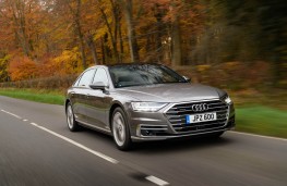 Audi A8 L, front action